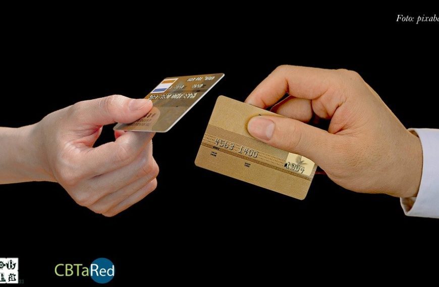 Entrega de tarjetas